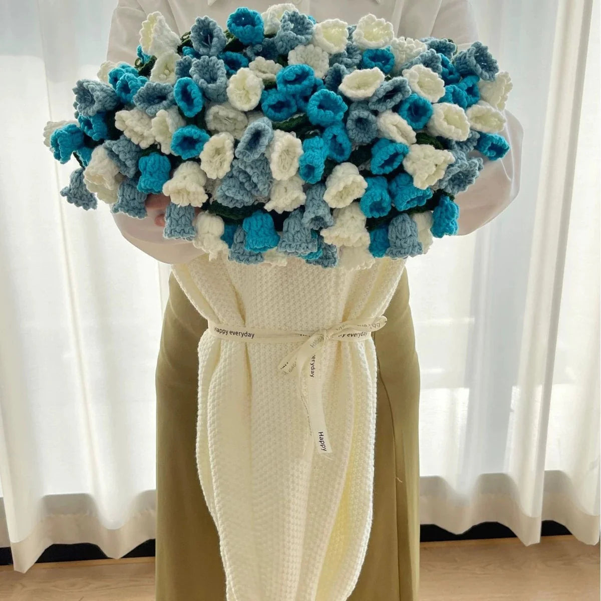 Bloomy Bouquet Blanket